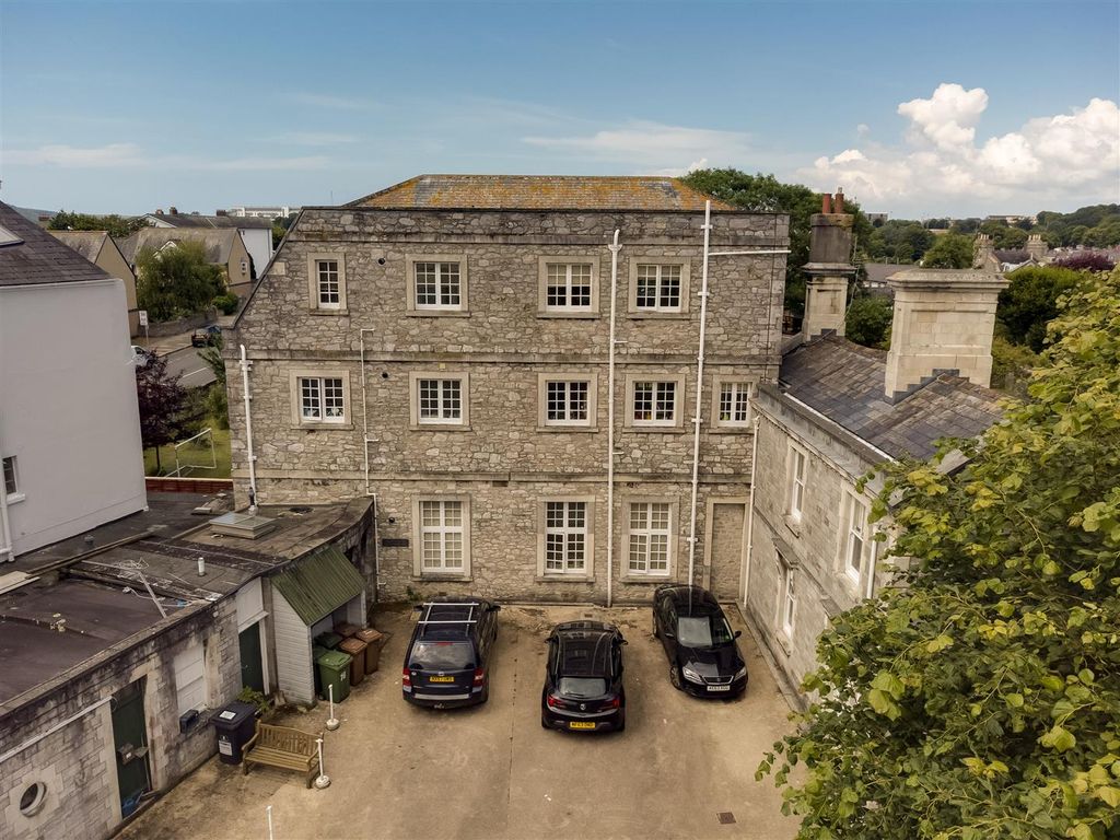 1 bed flat to rent in The Square, Stonehouse, Plymouth PL1 Zoopla