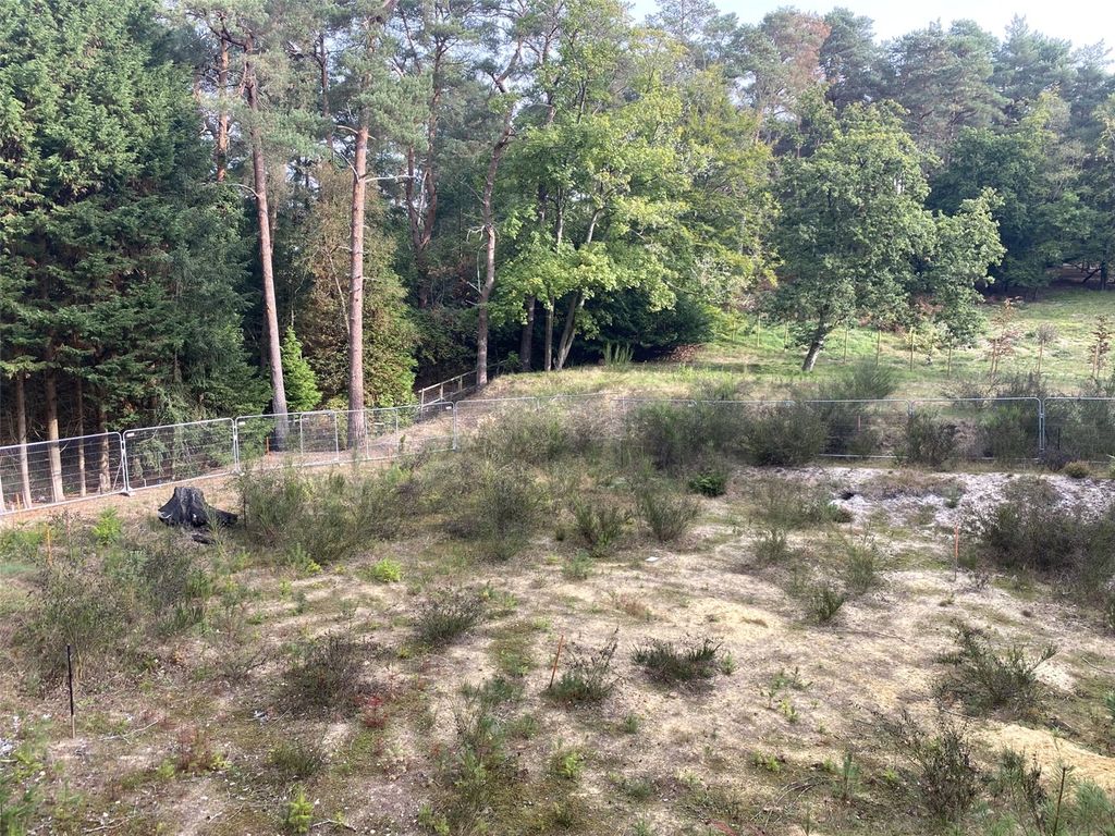 Land for sale in Frensham Road, Lower Bourne, Farnham GU10 Zoopla