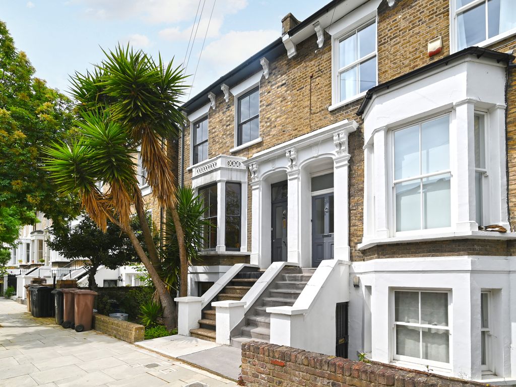 4 bed end terrace house for sale in Southborough Road, London E9 Zoopla