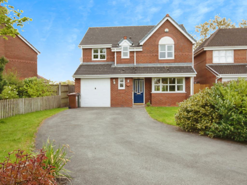 4 bed detached house for sale in The Cherries, Euxton, Chorley, Lancashire PR7, £350,000 Zoopla