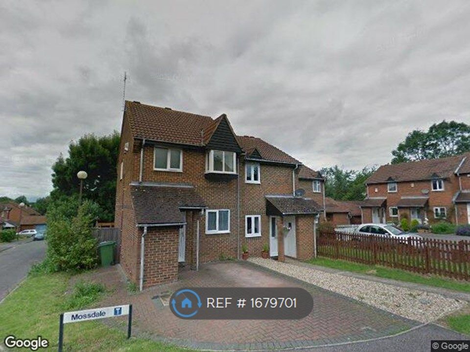 3 bed end terrace house to rent in Mossdale, Heelands, Milton Keynes