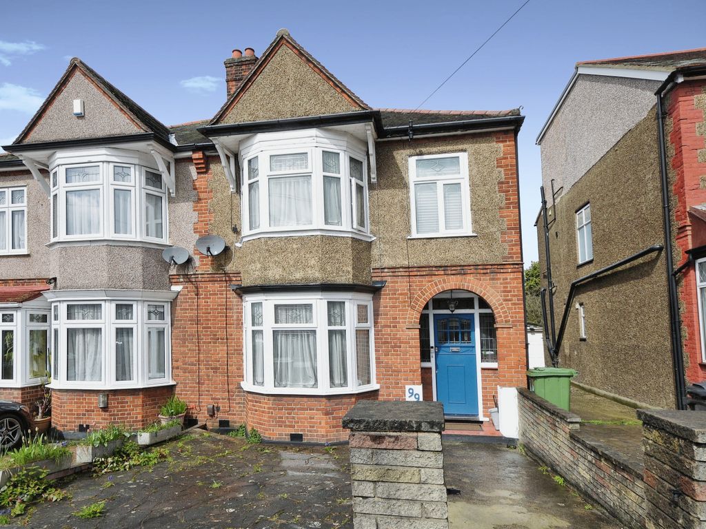 3 bed semidetached house for sale in Callander Road, London SE6 Zoopla