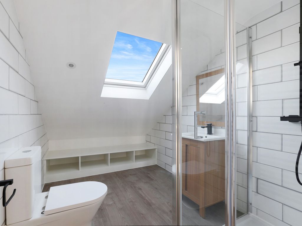 1 bed flat for sale in Portland Road, London SE25, £275,000 Zoopla