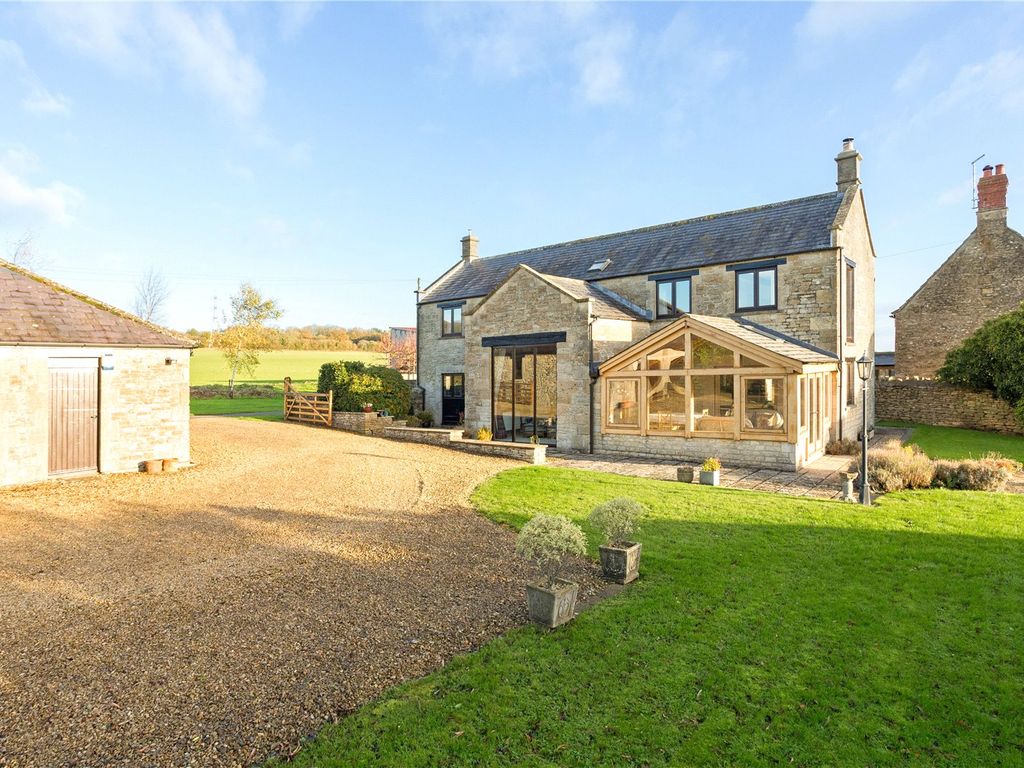 4 bed detached house for sale in Norbin Barton Farm, Upper South