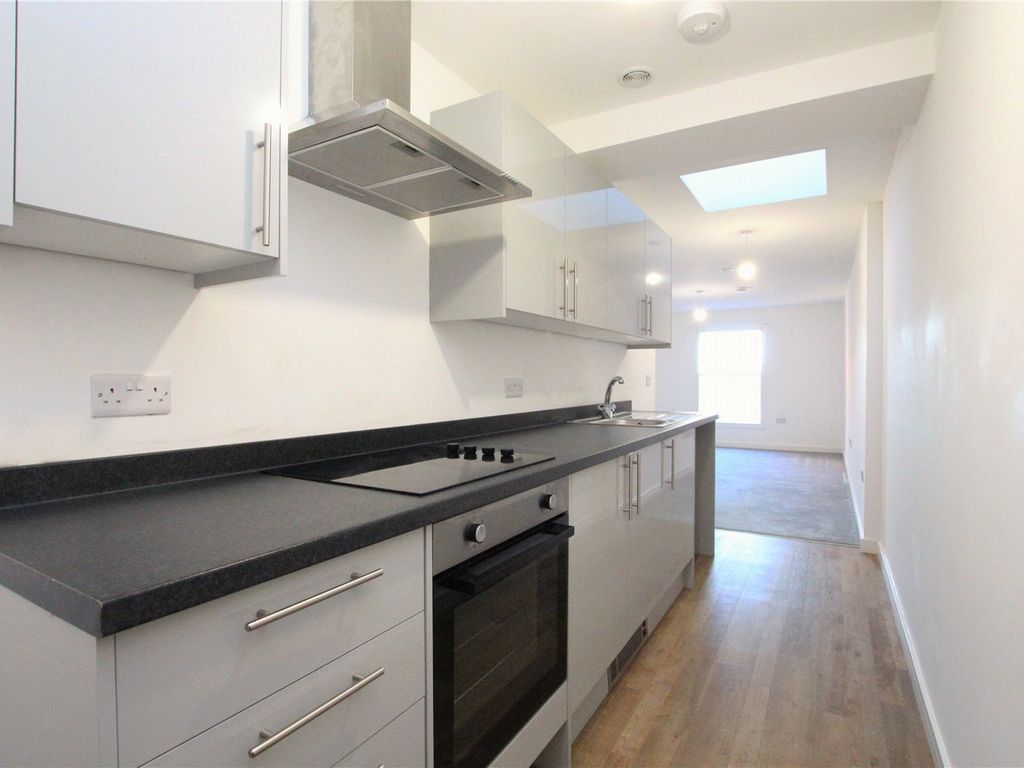 Studio to rent in Chatsworth Road, Worthing, West Sussex BN11 Zoopla