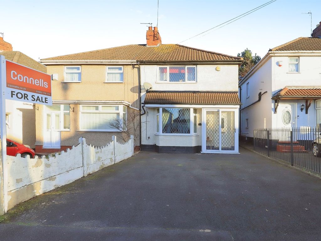 3 bed semidetached house for sale in Moreton Road, Bushbury