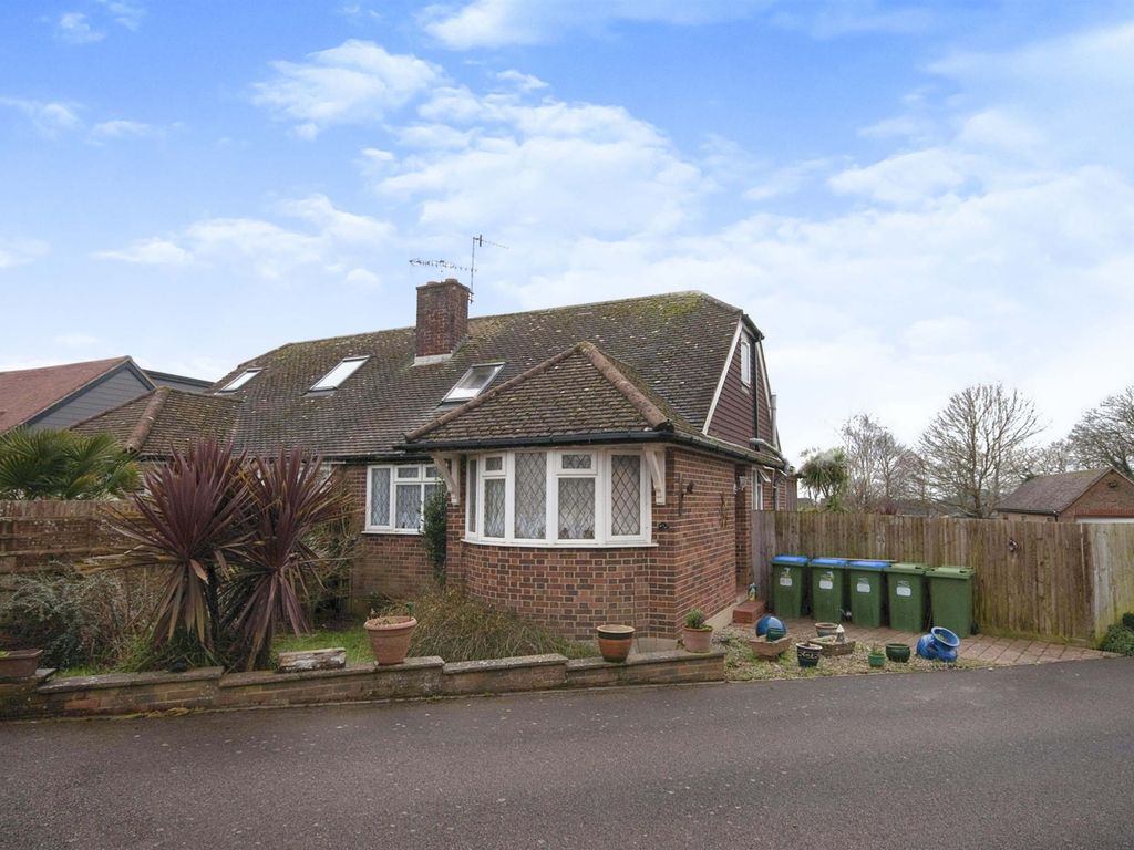 4 bed semidetached bungalow for sale in Dymchurch Close, Seaford BN25