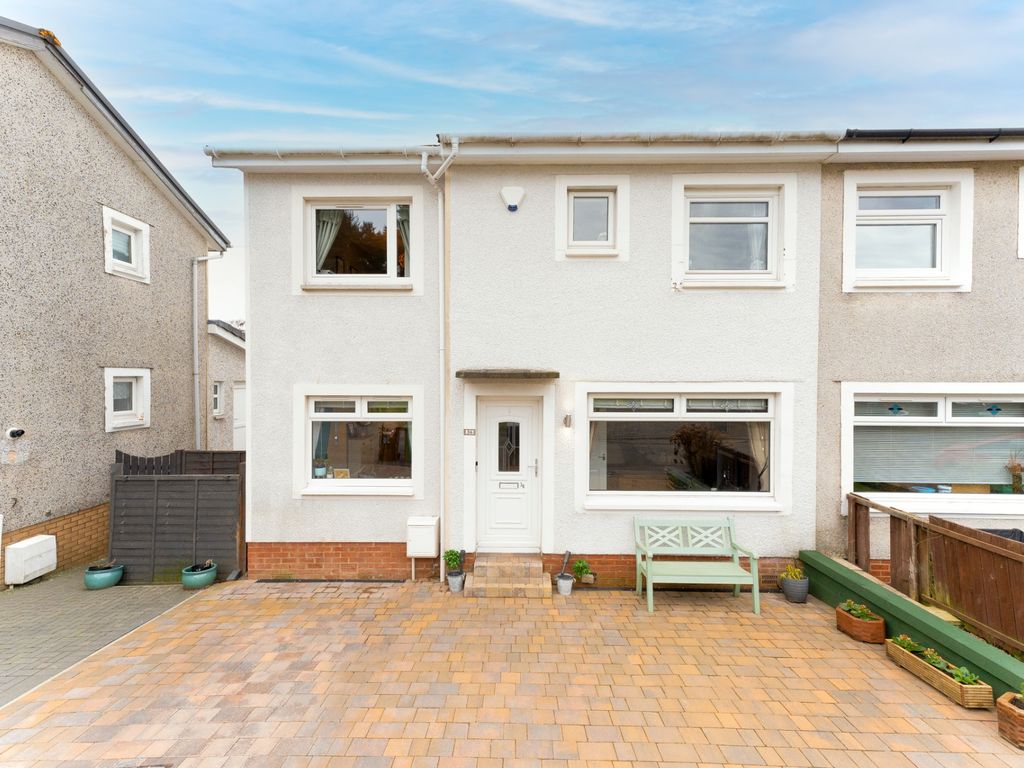3 bed semidetached house for sale in Groveburn Avenue, Thornliebank