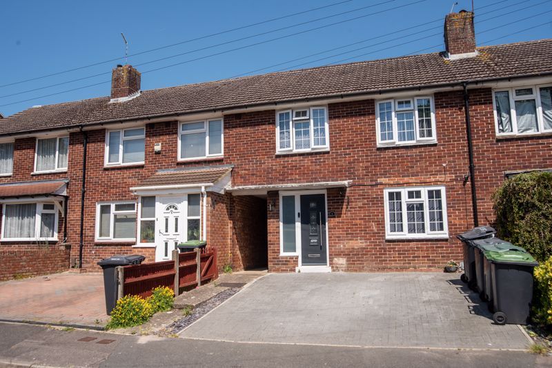 3 bed terraced house for sale in Harestock Road, Bedhampton, Havant PO9