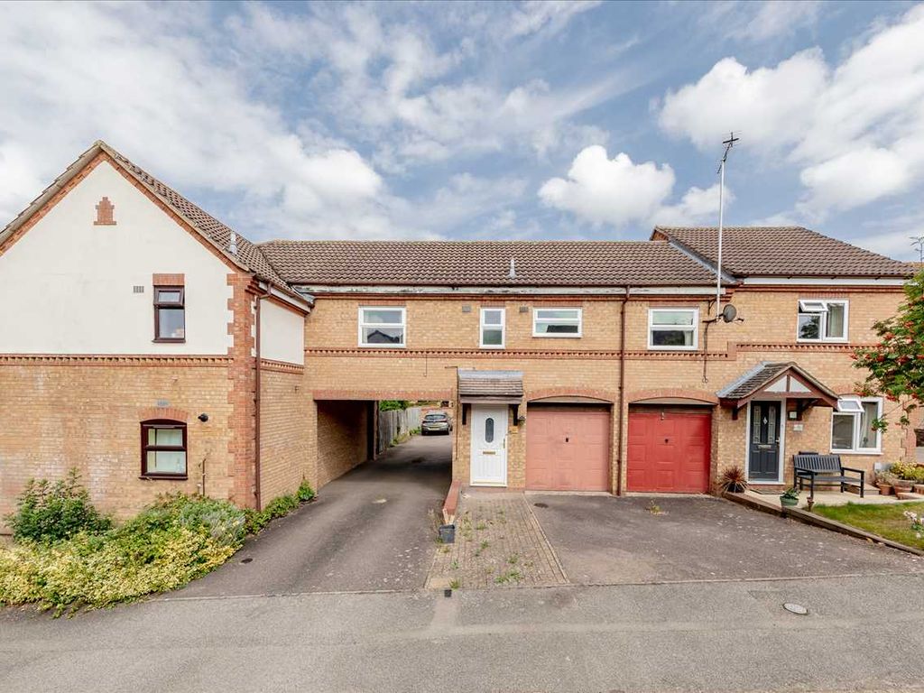 2 bed property for sale in Little Habton, Emerson Valley, Milton Keynes