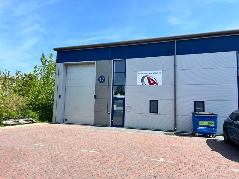 Light industrial to let in Unit 17, Precision 2 Business Park, Eurolink