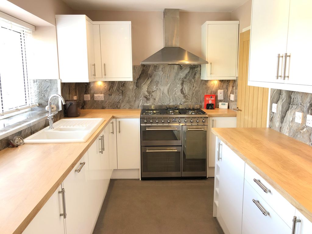 1 bed flat to rent in Poplar Road, Porthcawl CF36 Zoopla