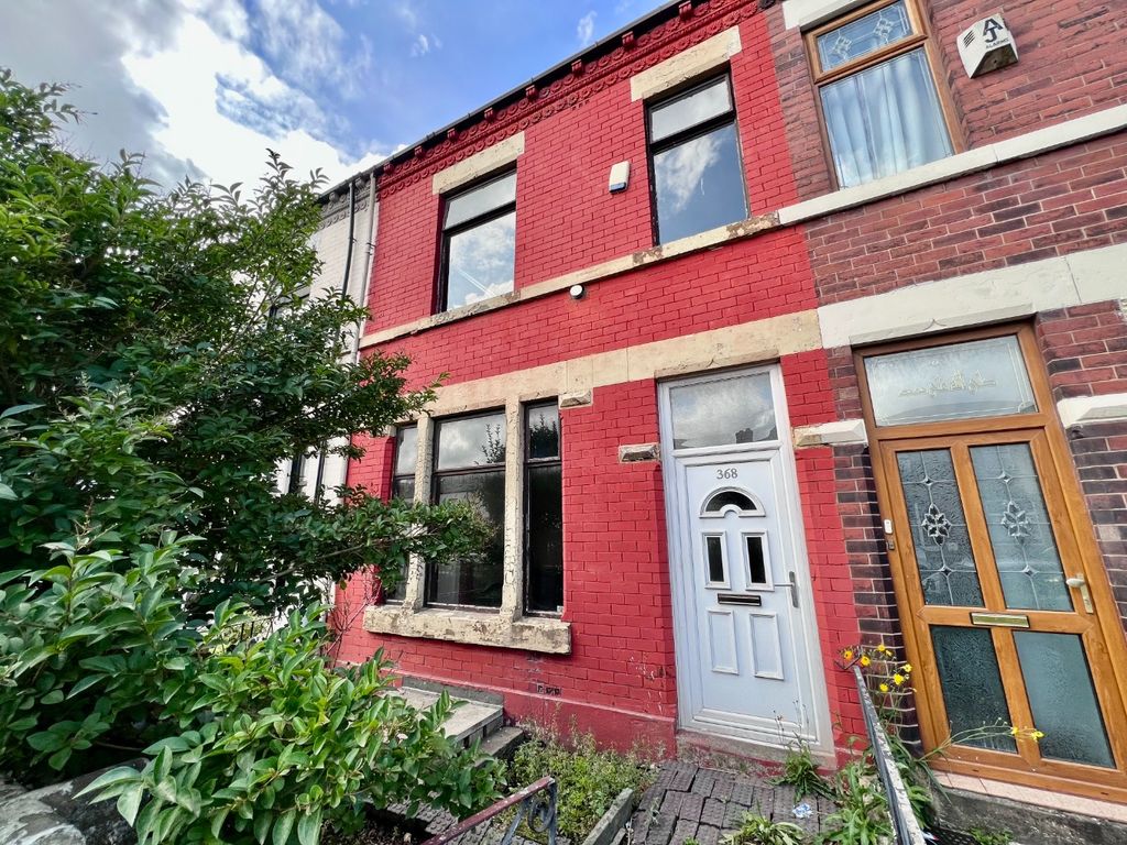 4 bed terraced house for sale in St. Helens Road, Bolton, Lancashire BL3 Zoopla