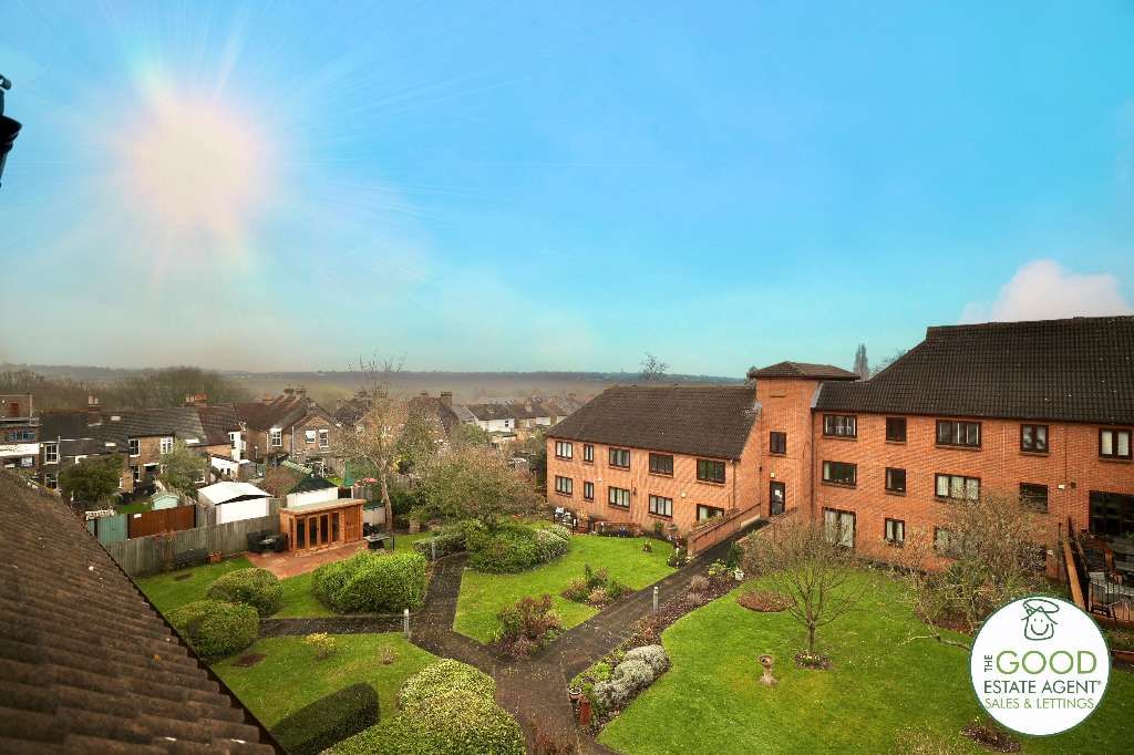 1 bed flat for sale in Regency Lodge, Buckhurst Hill IG9 Zoopla