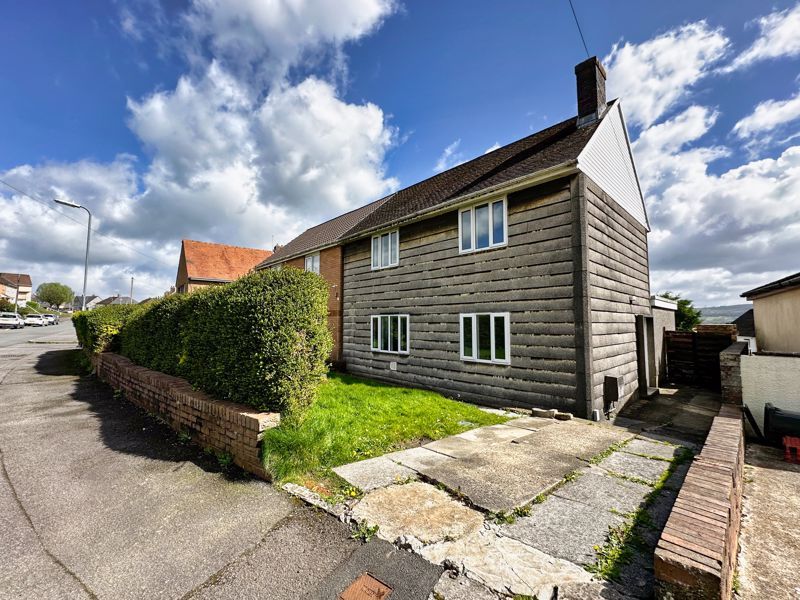 3 bed semidetached house for sale in Heol Penderyn, Neath Abbey, Neath