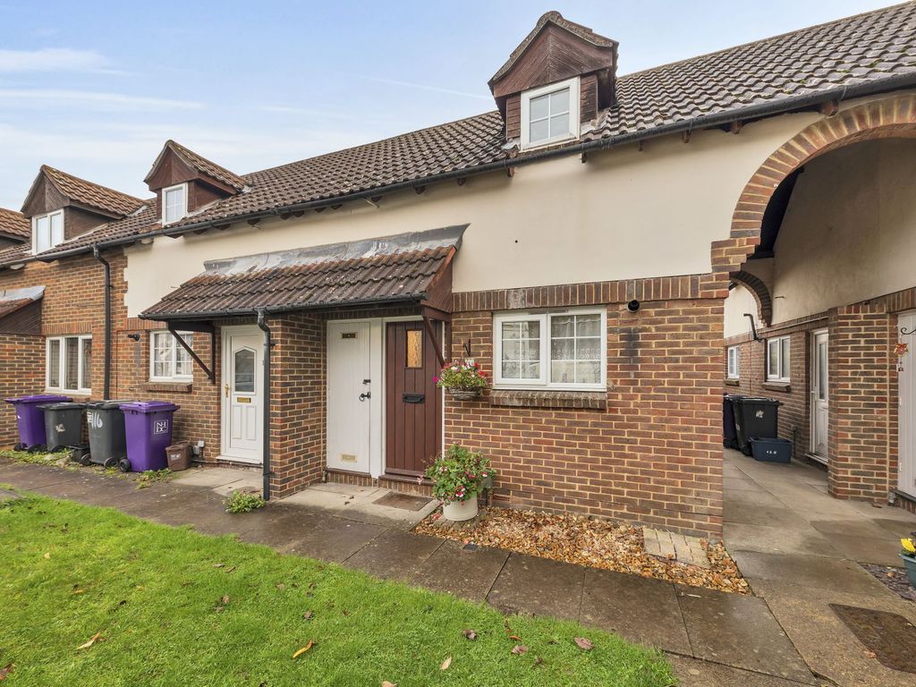 1 bed end terrace house for sale in Princes Mews, Royston SG8 Zoopla