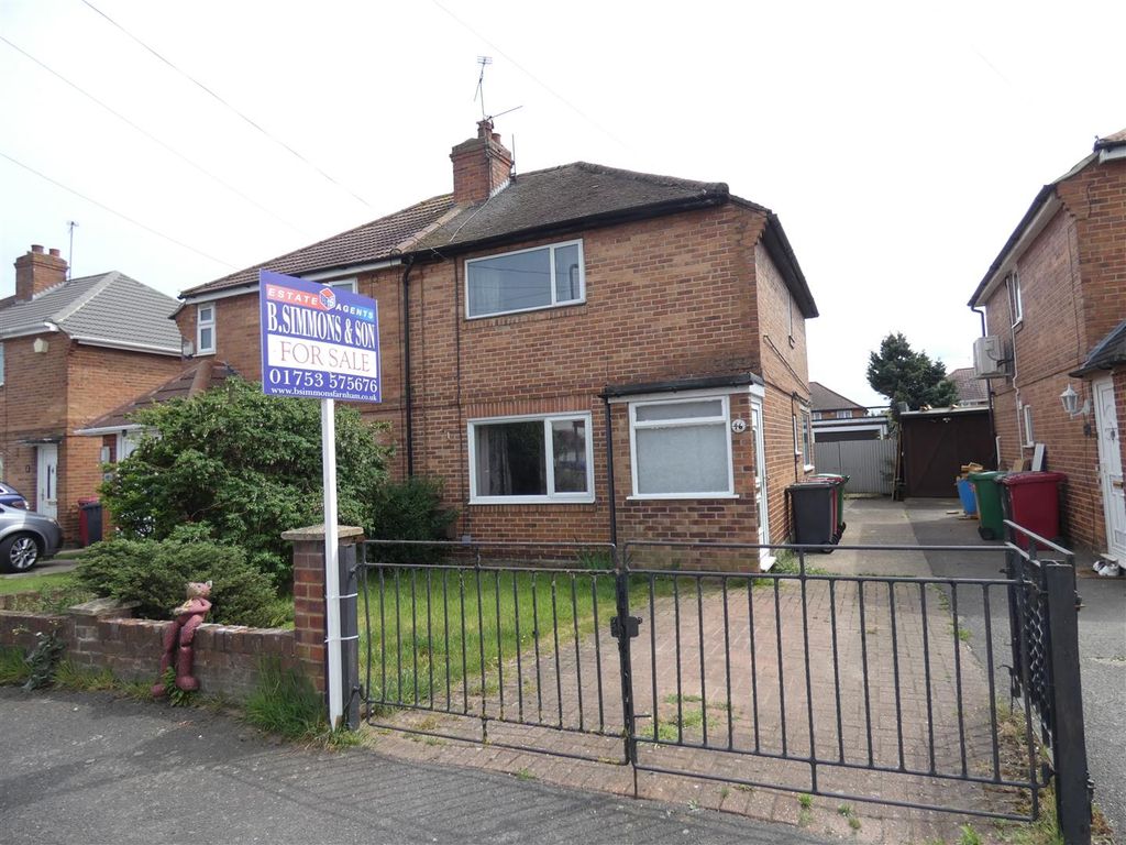 3 bed semidetached house for sale in Kent Avenue, Slough SL1 Zoopla