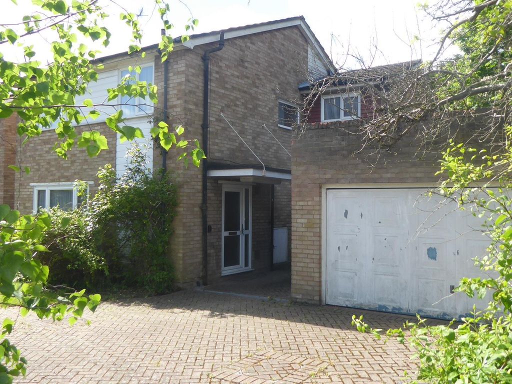 4 bed linkdetached house for sale in Woodlands Road, Bushey WD23 Zoopla