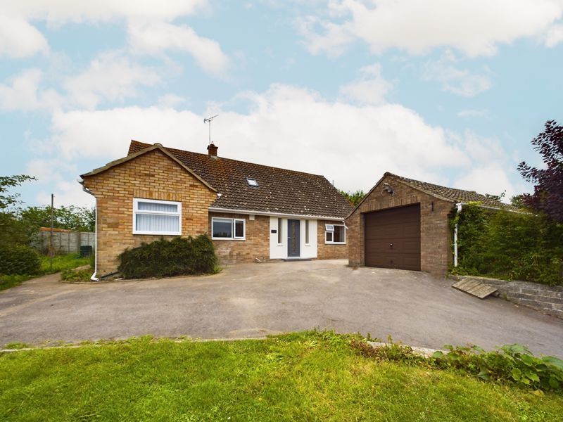 3 bed detached bungalow for sale in Keens Lane, Othery, Bridgwater TA7