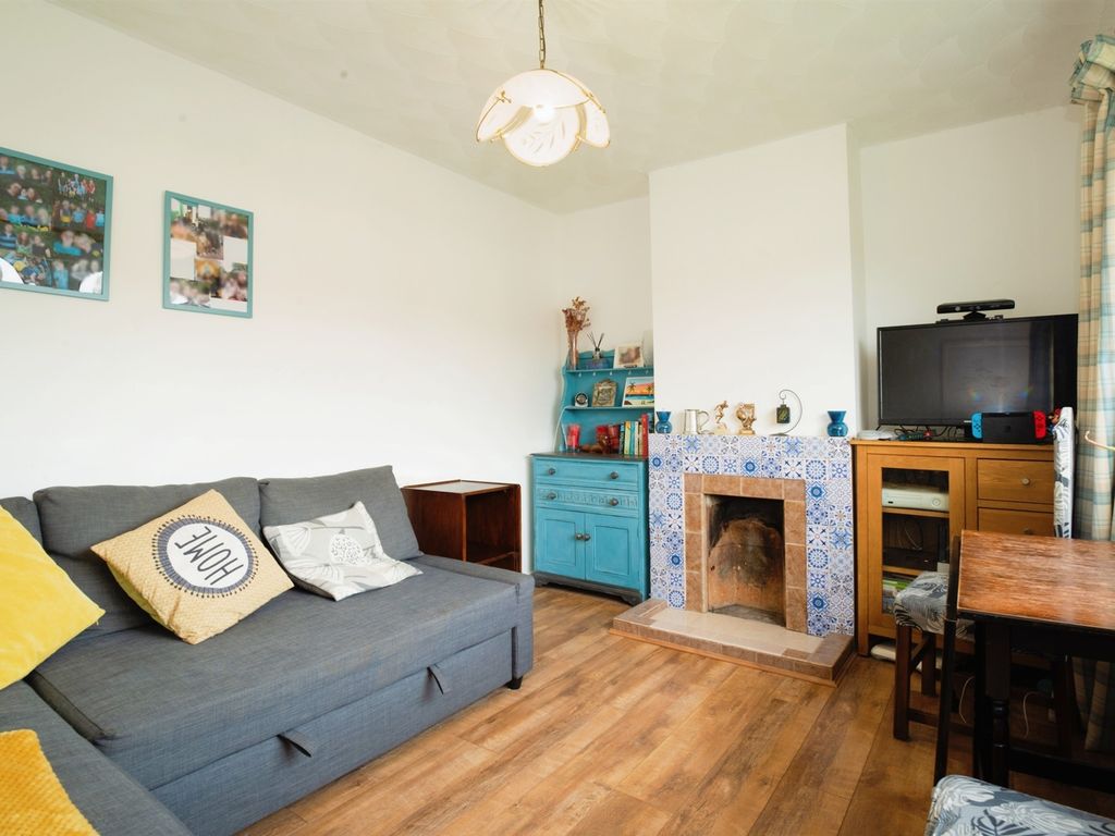 3 bed terraced house for sale in Elderberry Road, Fairwater, Cardiff CF5, £205,000 Zoopla