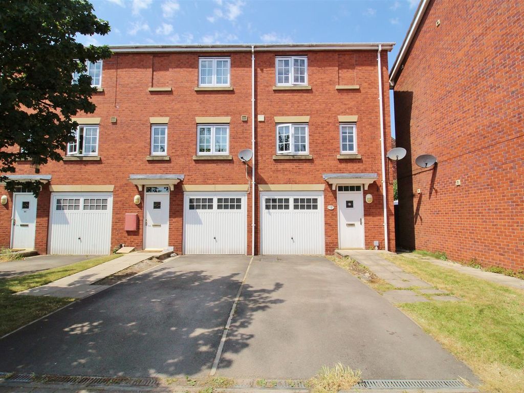 3 bed town house for sale in The Haven, Selby YO8 Zoopla