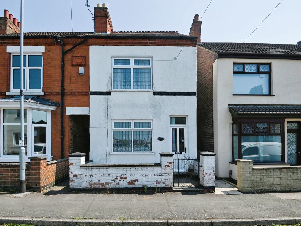 2 bed semidetached house for sale in Crescent Road, Hugglescote