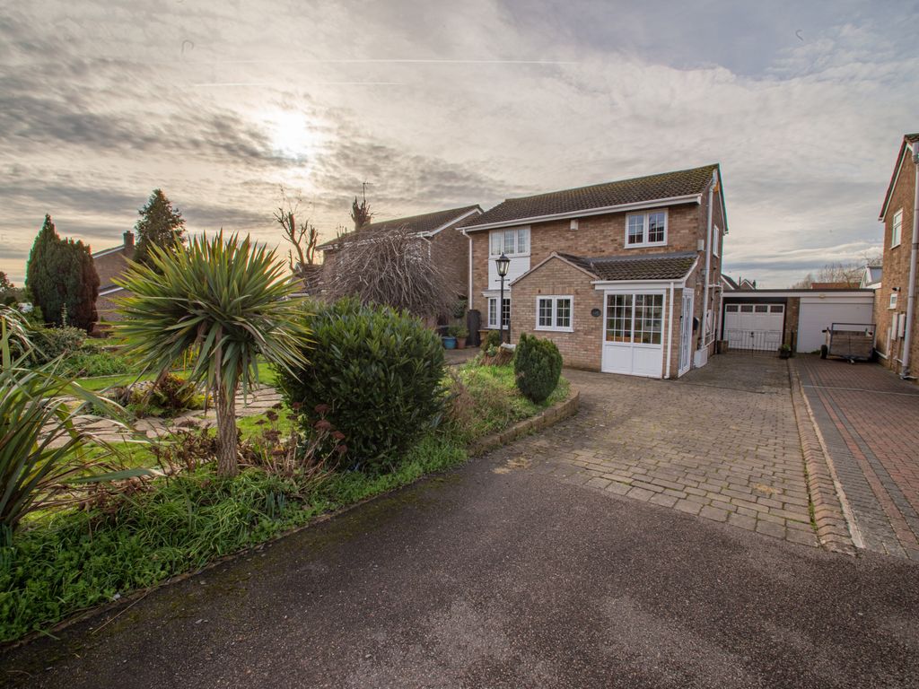 3 bed detached house for sale in Crowland Road, Eye Green, Peterborough