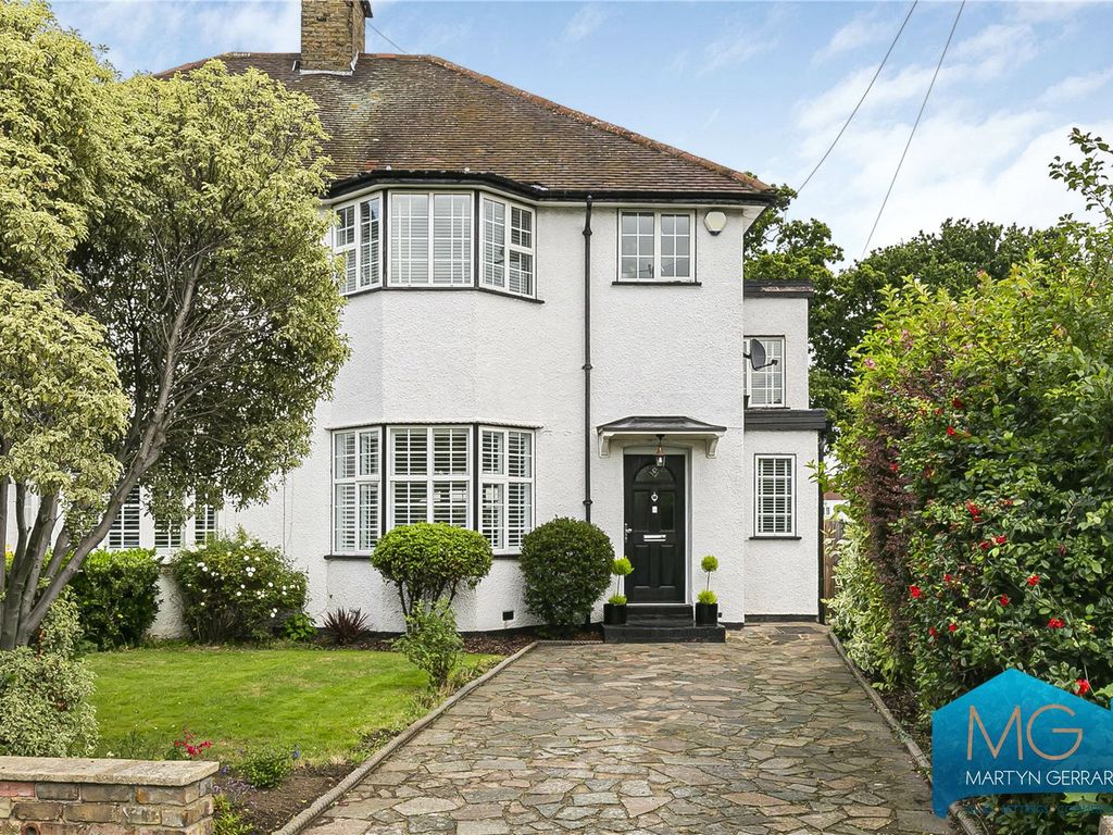4 bed semidetached house for sale in Sherbrook Gardens, Winchmore Hill