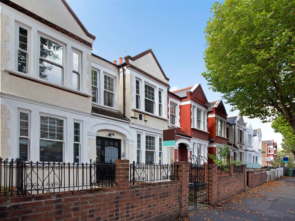 4 bed flat for sale in Cavendish Road, London SW12 Zoopla