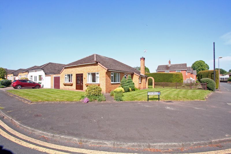 3 bed detached bungalow for sale in Stourbridge, Oldswinford, Eton