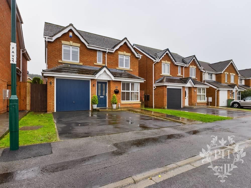 4 bed detached house for sale in Slaley Close, New Marske, Redcar TS11