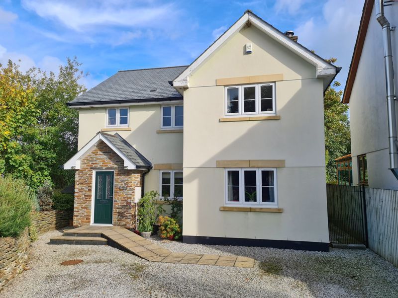 4 bed detached house for sale in Crandford Close, Bridestowe