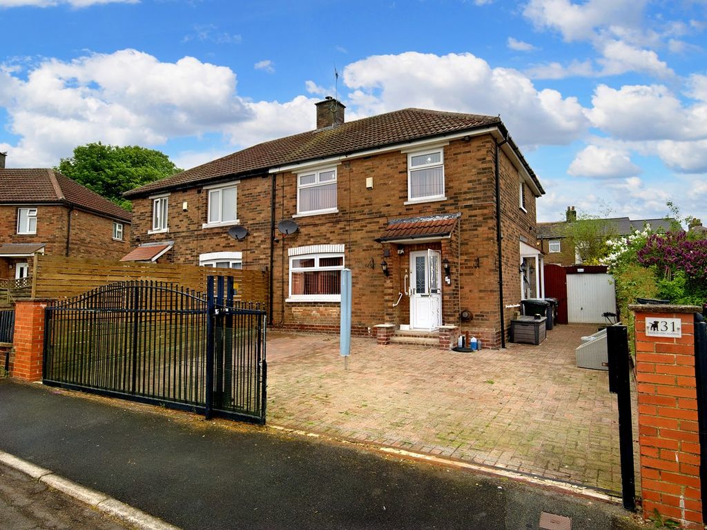 3 bed semidetached house for sale in Breighton Adown, Bradford BD6
