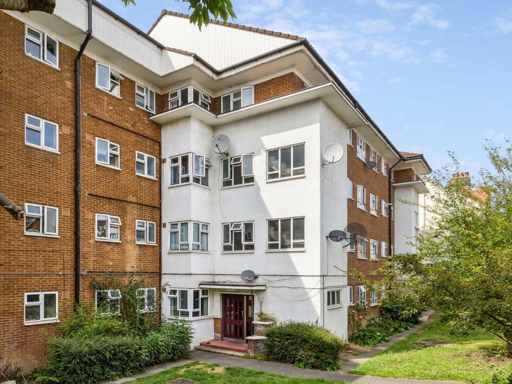 2 bed flat for sale in Broughton Road, London W13 Zoopla