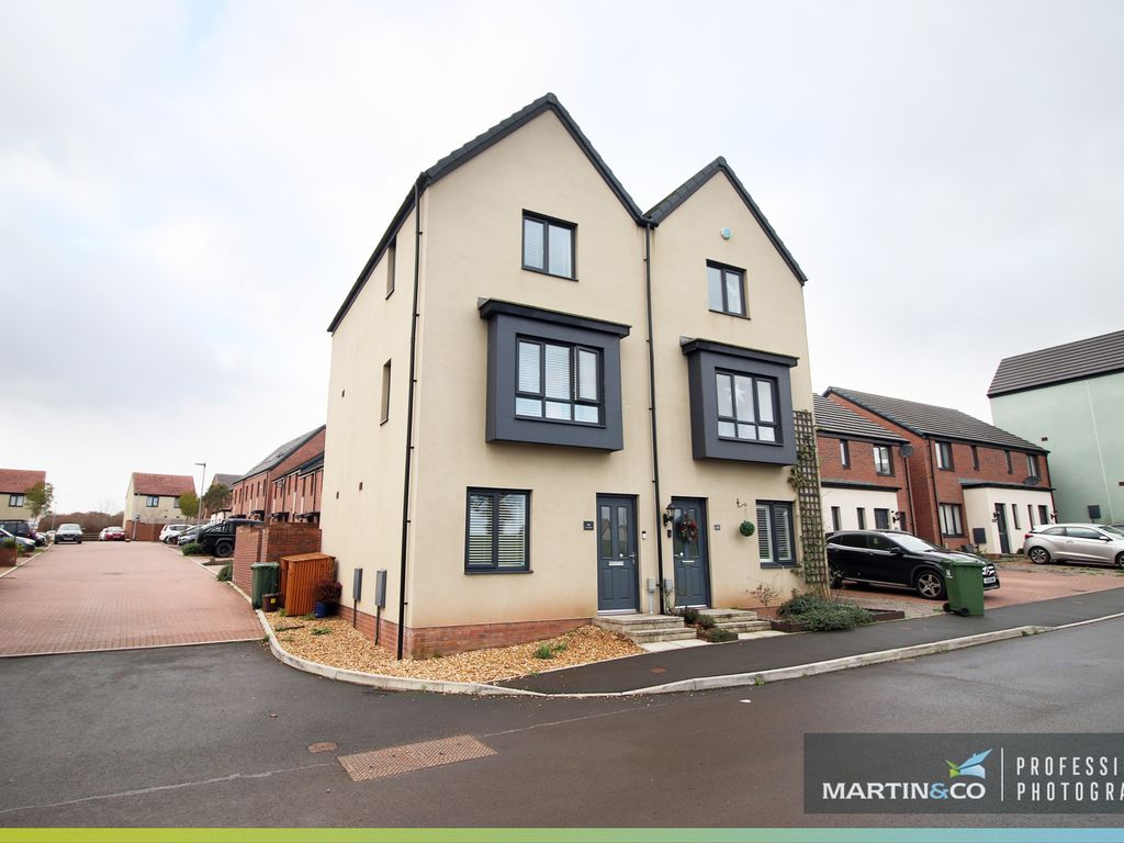 3 bed semidetached house for sale in Heol Williams, Old St. Mellons