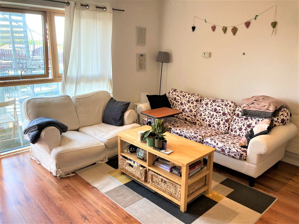 Apartment 17, 1 Alexandra Road, Manchester, Greater Manchester M16  