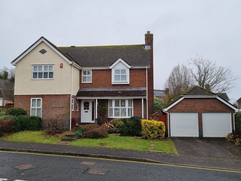 4 bed detached house for sale in Orkney Road, Cosham, Portsmouth PO6, £