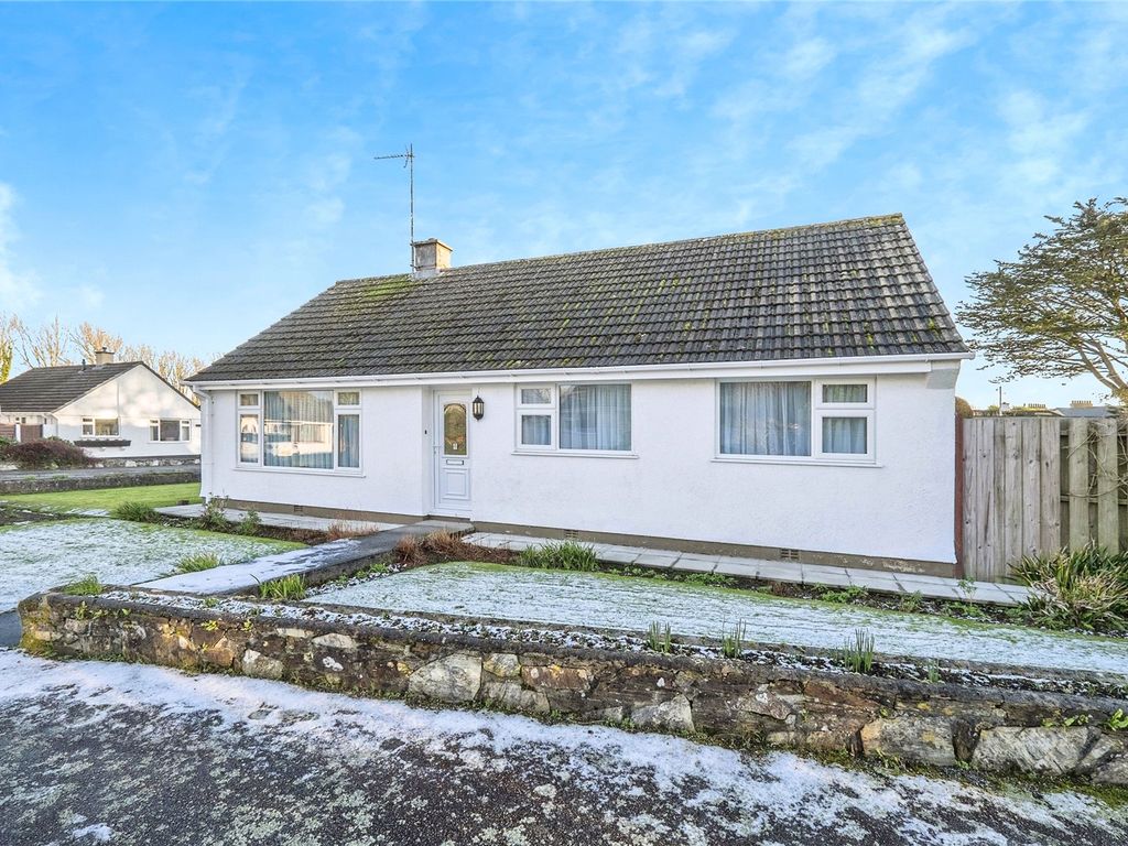 3 bed bungalow for sale in Darlington Road, Long Rock, Penzance