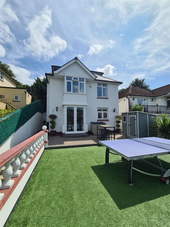 4 bed detached house to rent in Rhodanthe Road, Preston, Paignton TQ3