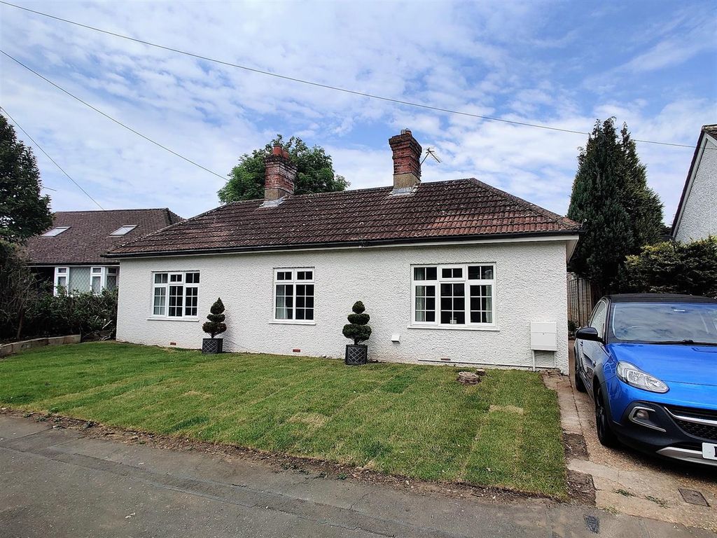 2 bed detached bungalow for sale in Green Lane, Shanklin PO37 Zoopla