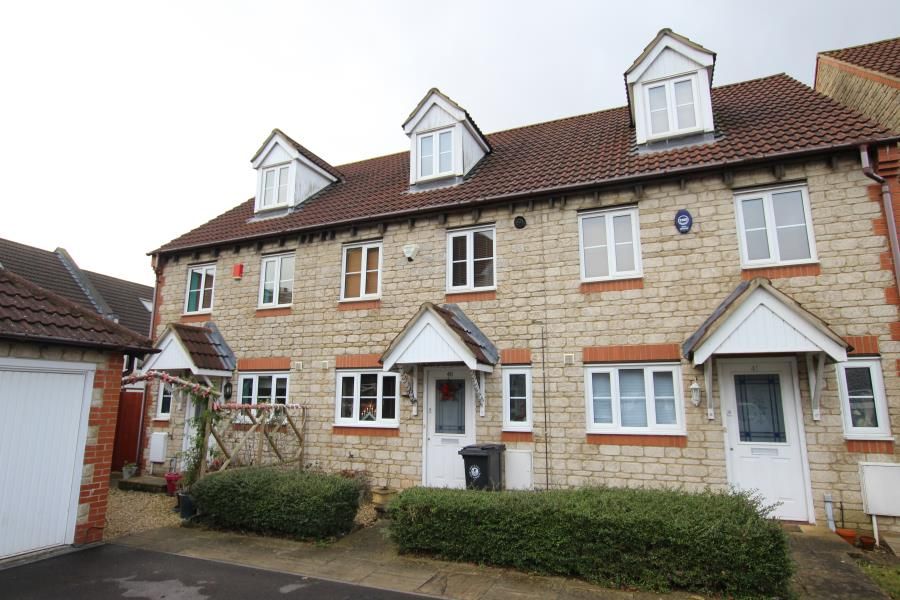 3 bed property to rent in Parade Court, Speedwell, Bristol BS5 Zoopla