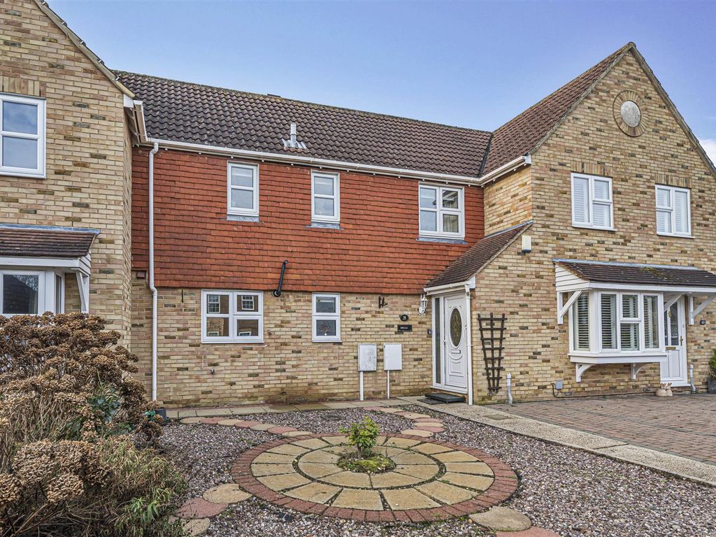 3 bed terraced house for sale in Camomile Drive, Weavering, Maidstone