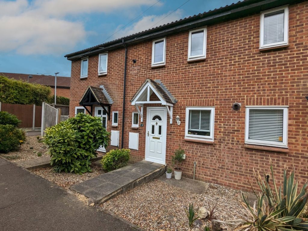 2 bed terraced house for sale in Porchester Road, Billericay CM12, £