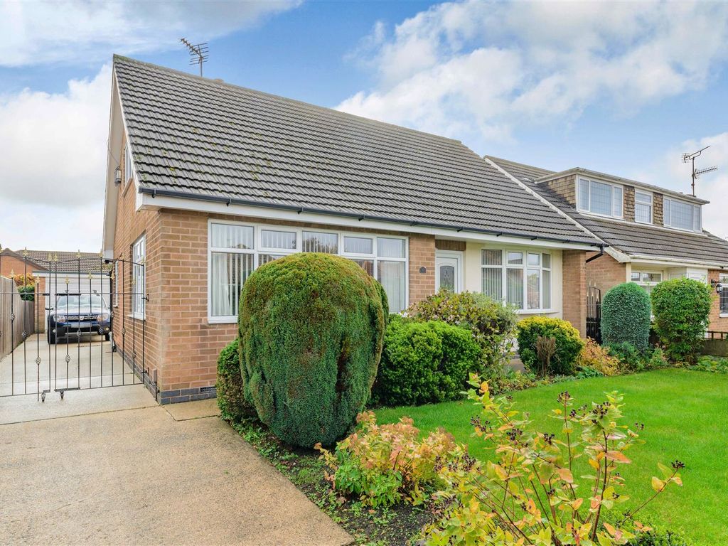 3 bed detached bungalow for sale in Bingham Avenue, Skegby, SuttonIn