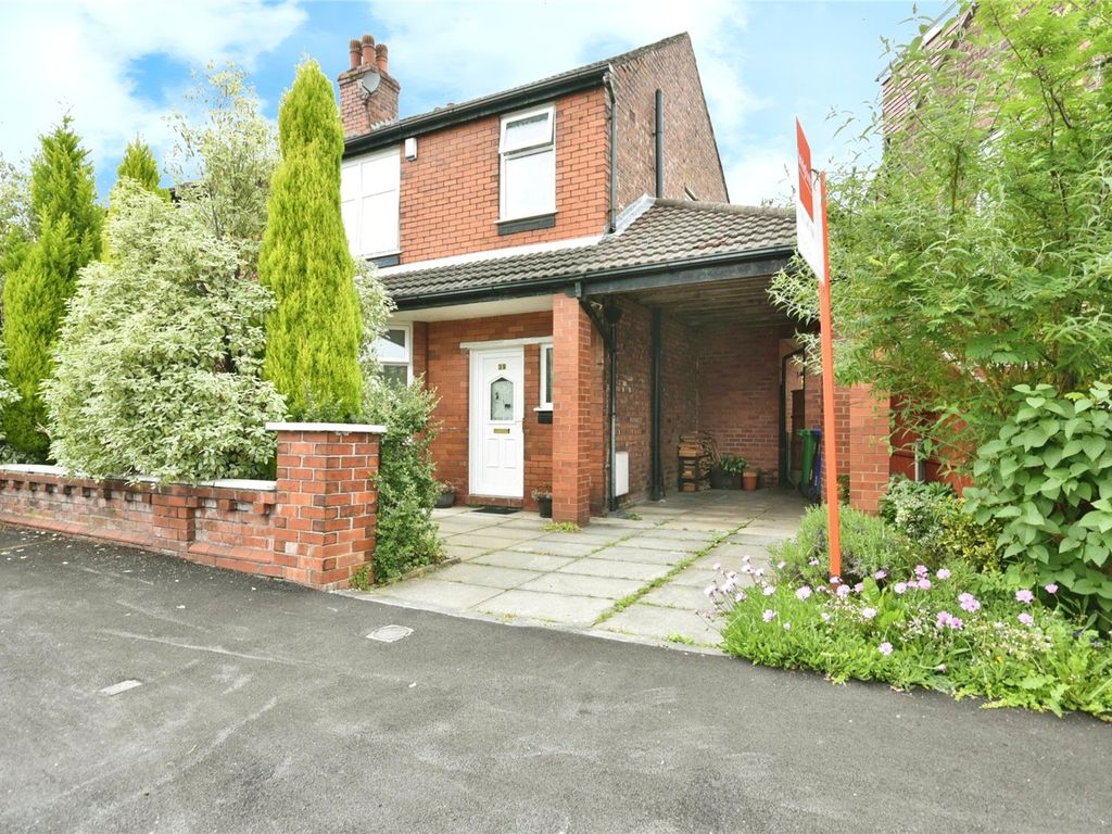 3 bed semidetached house for sale in Brocklebank Road, Manchester