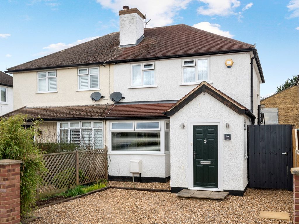 3 bed semidetached house for sale in First Avenue, Walton On Thames