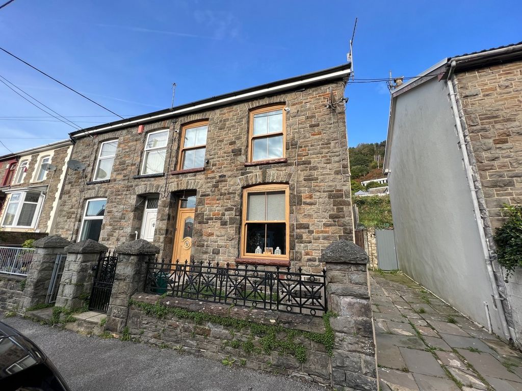 3 bed semidetached house for sale in Birchgrove Street Porth , Porth