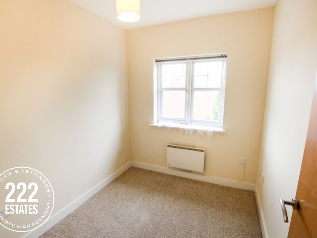 2 bed flat to rent in Bradgate Close, Warrington WA5 Zoopla