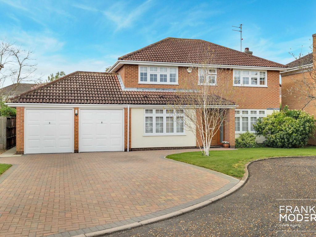 4 bed detached house for sale in Thomas Close, Bretton PE3, £485,000
