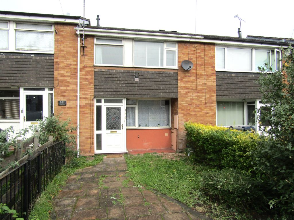 3 bed terraced house to rent in Beeches Road, Great Barr, Birmingham
